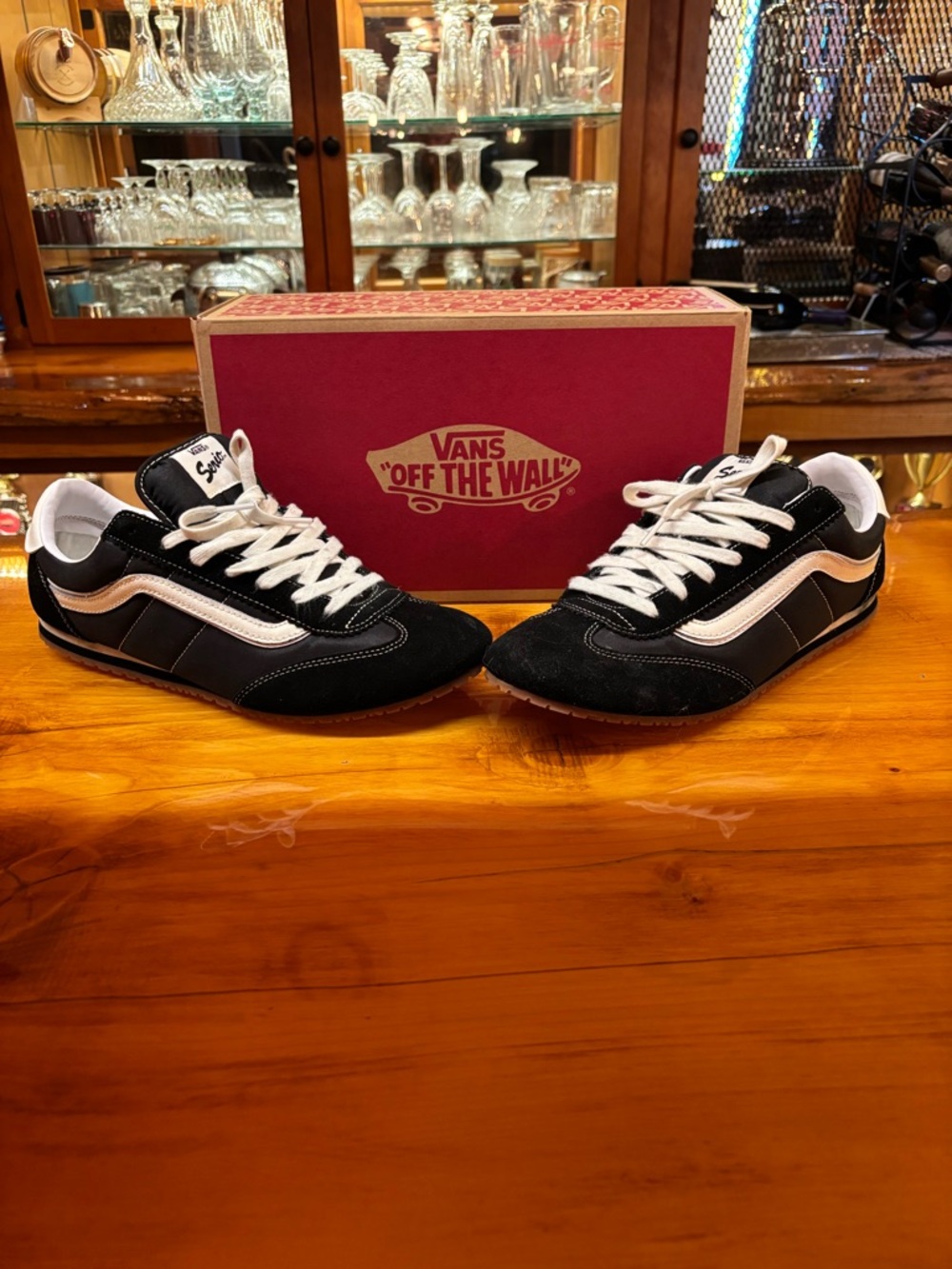 Vans Black and White  Super Low Pro